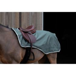 Cobre-rins Equithème Tyrex 600D reciclado forrado com polar Cobre-rins Equithème Tyrex 600D reciclado forrado com polar