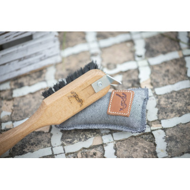 Cureca Pénélope Brosse