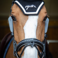 Protetores oculares australianos Pénélope Preto