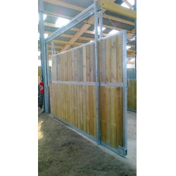 Séparation de box coulissante plein bois 4 m La Gée