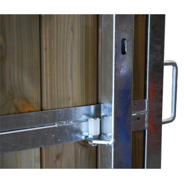 Séparation de box coulissante barraudée/bois 4 m La Gée Séparation de box coulissante barraudée/bois 4 m La Gée