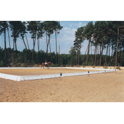 Carreira de adestramento 60x20 m La Gée