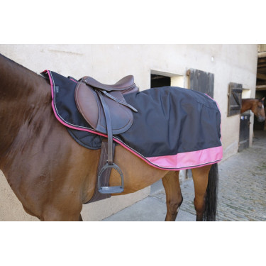 Cobre-rins Equithème Tyrex 1200D forrado com polar Cobre-rins Equithème Tyrex 1200D forrado com polar