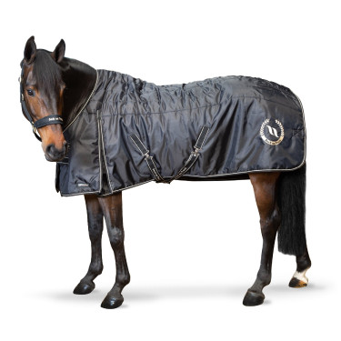 Cobertura de box Back on Track Millie 200g Preto Cobertura de box Back on Track Millie 200g Preto