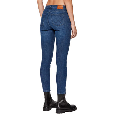 Jeans skinny feminino Wrangler authentic stretch Jeans skinny feminino Wrangler authentic stretch